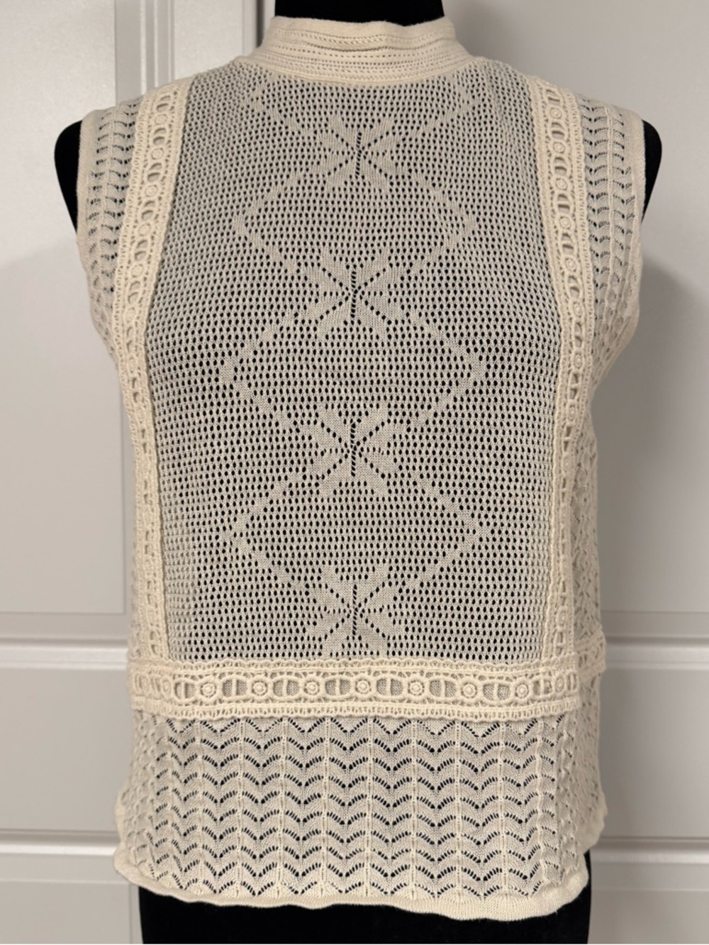 Zara Open Knit Lace Sleeveless Top